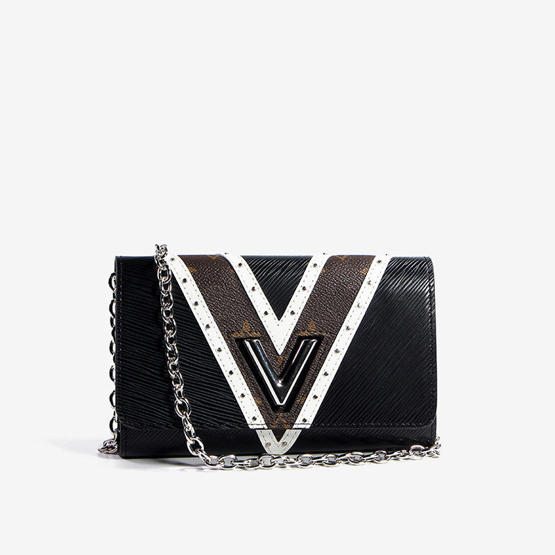 Wild chain bag
