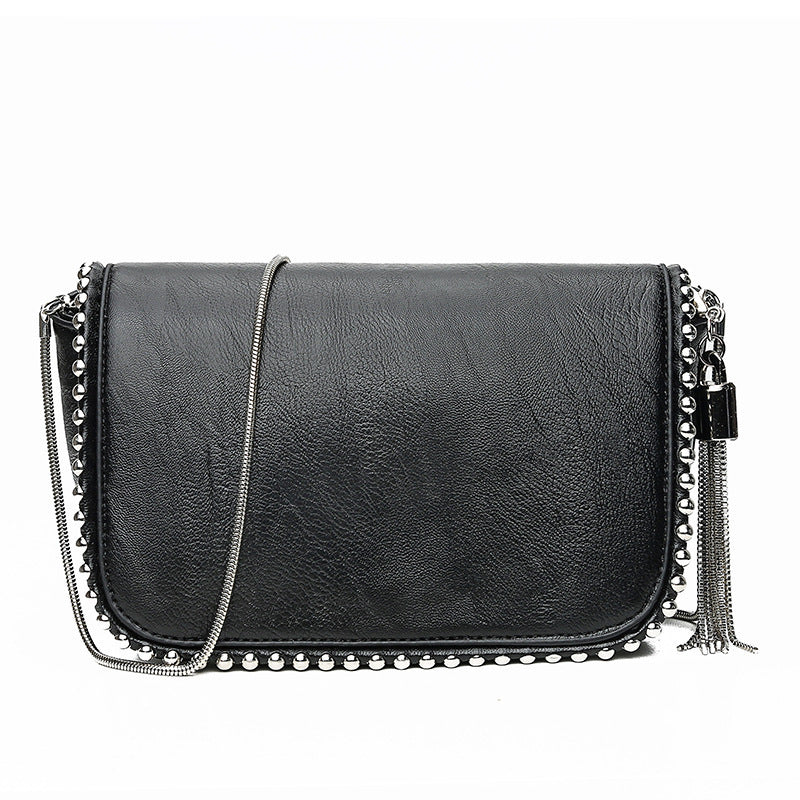 Chic Chain Shoulder Bag – Small, Stylish