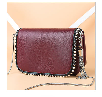 Chic Chain Shoulder Bag – Small, Stylish